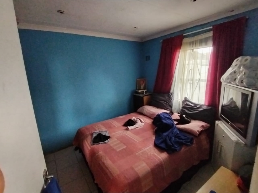 2 Bedroom Property for Sale in Pelican Park Western Cape